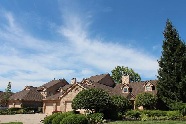 Blue Heron Pointe Northville MI. Waterfront real estate condominium 3