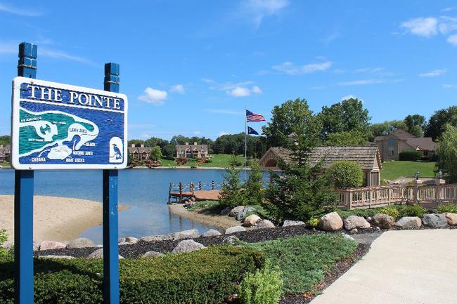 Blue Heron Pointe Northville MI. Waterfront real estate condominium 17