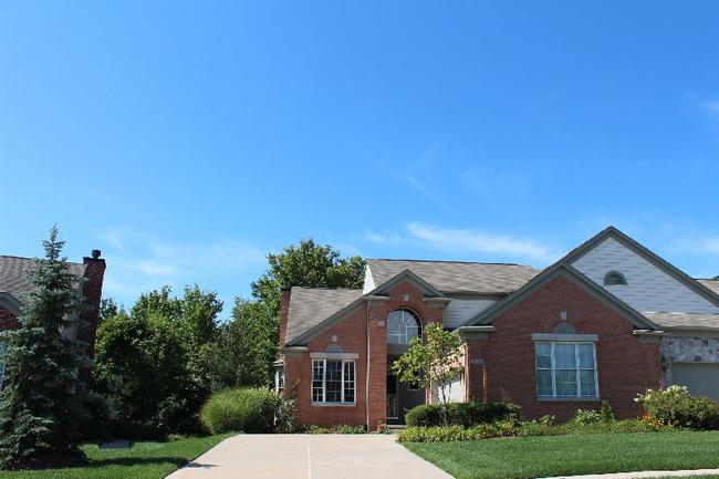 Woodlands of Northville real estate in Northville MI condos 4