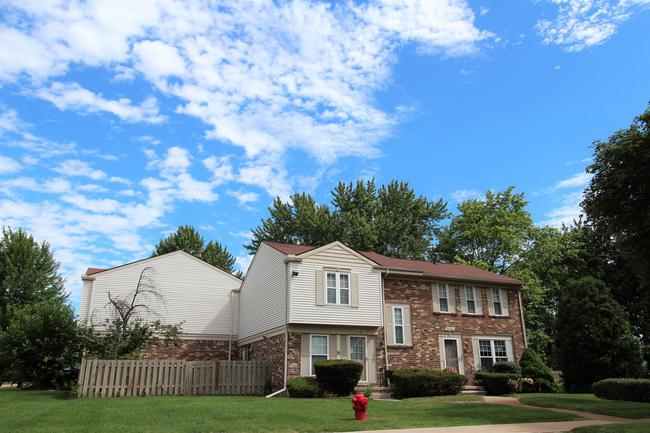 Applegate I Condominiums Elevation 3