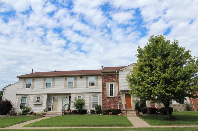 Applegate I Condominiums Elevation 2
